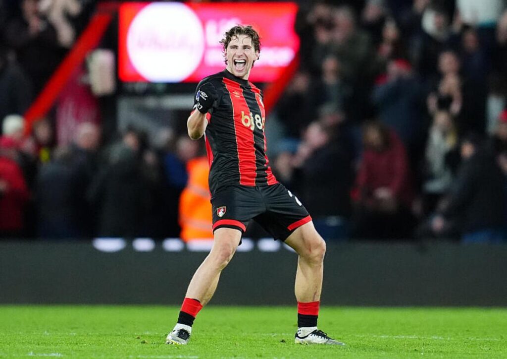 Zabarnyi dekat ke PSG