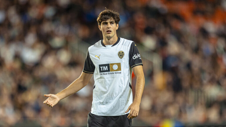 AC Milan gaet Javi Guerra