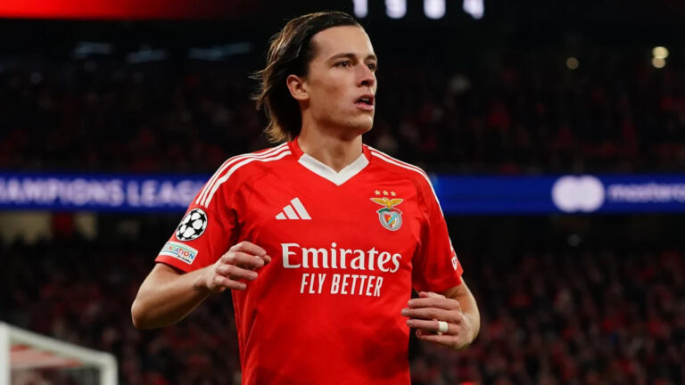 Real Madrid Rekrut Carreras