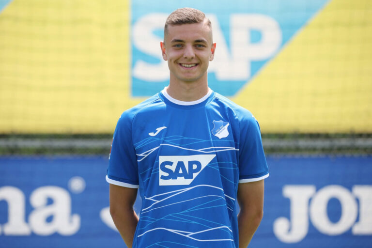 Fisnik Asllani Perpanjang Kontrak di Hoffenheim