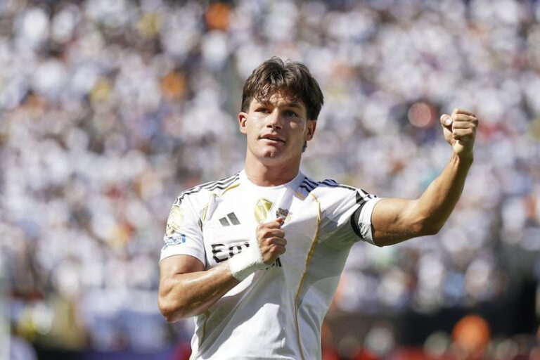 AC Milan Bajak
