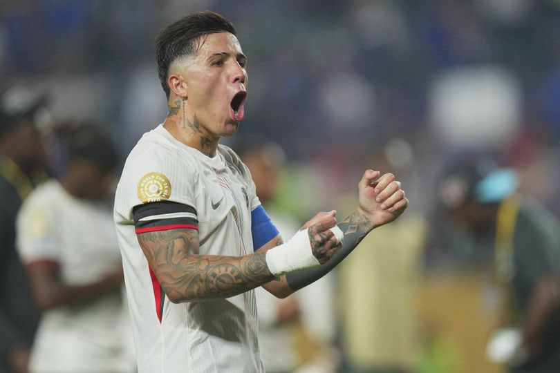 Enzo Fernandez Tinggalkan