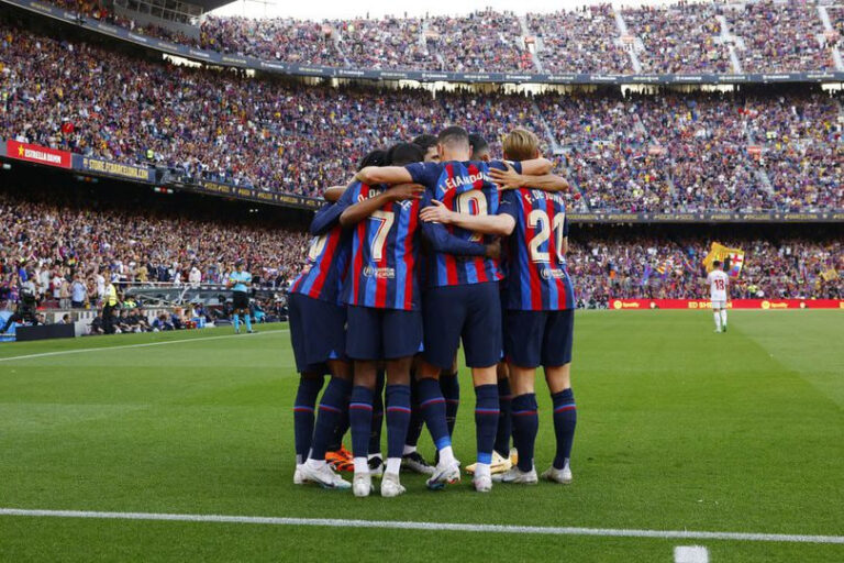 Presiden Barcelona Angkat