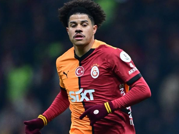 Manchester United Bidik Gabriel Sara