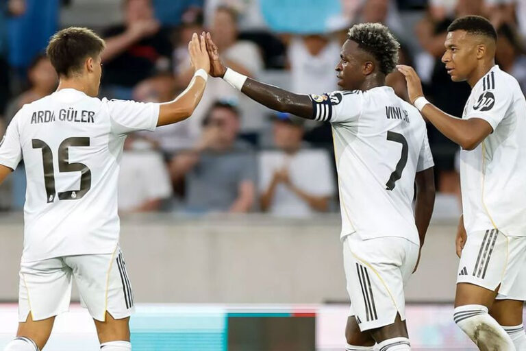 Real Madrid Menyala