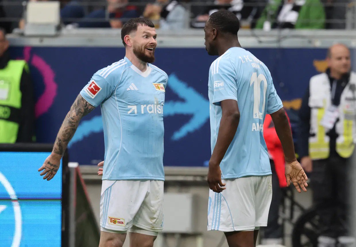 Oliver Burke Cetak Hat-trick, Sejarah Baru untuk Pemain Skotlandia