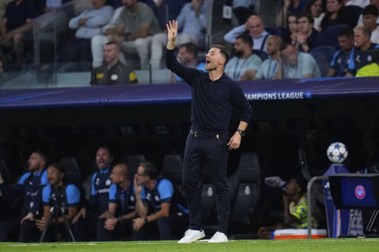 Xabi Alonso Tetap