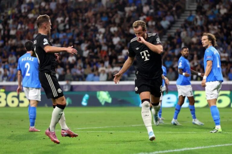 Bayern tak tersentuh, Dortmund turun ke posisi empat