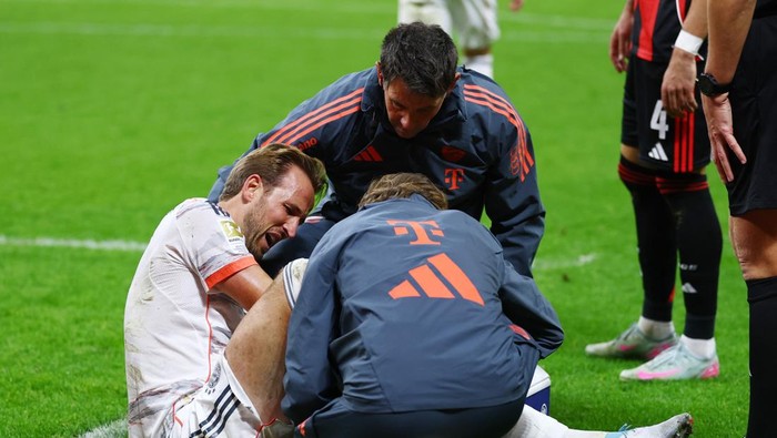 Kane Bikin Rekor, lalu Cedera