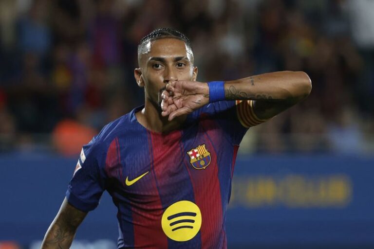 Manchester United Mengincar Raphinha