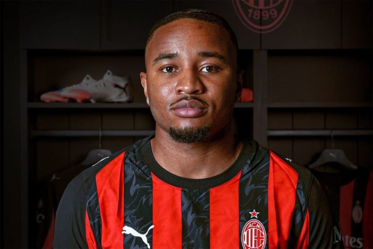 masalah striker AC Milan