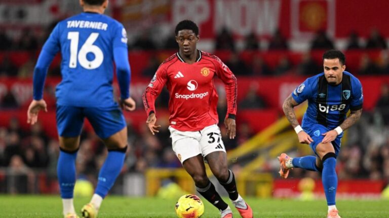 Man United vs Bournemouth 4-4, Duel Paling Panas Liga Inggris