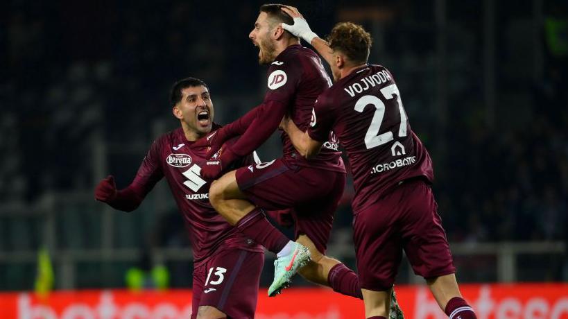 Eintracht Frankfurt Tertarik Boyong Nikola Vlasic dari Torino FC