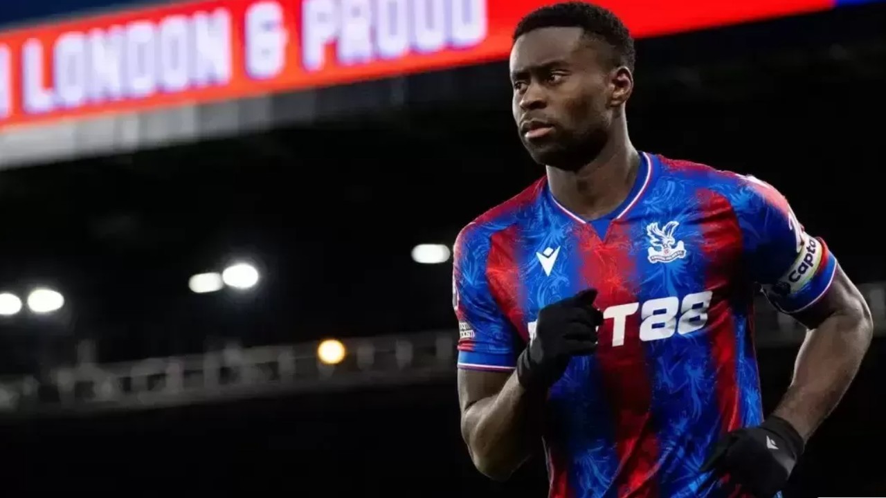 Barcelona Mundur, Bayern Munich Berpeluang Boyong Marc Guehi