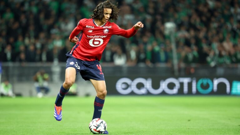 Bayern Munich Tertarik Datangkan Rekan Setim Calvin Verdonk