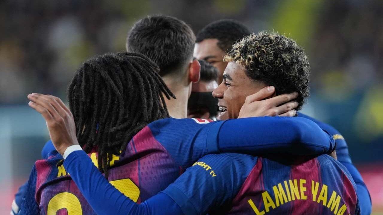 Liverpool Membidik Bek Serbabisa