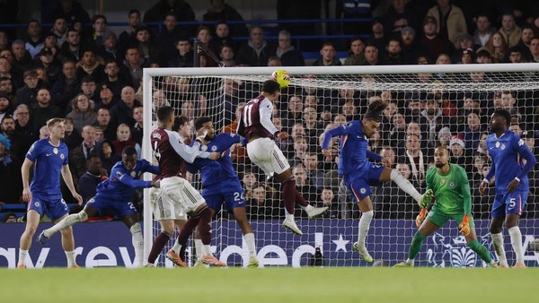 Chelsea vs Aston Villa: Villa Menang 2–1 di London