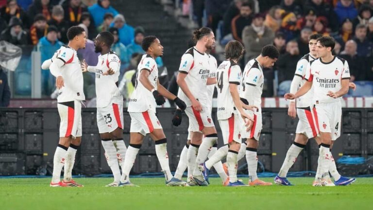 AC Milan Buru Amunisi