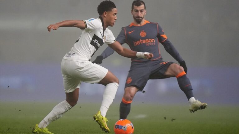 Inter Milan puncak klasemen