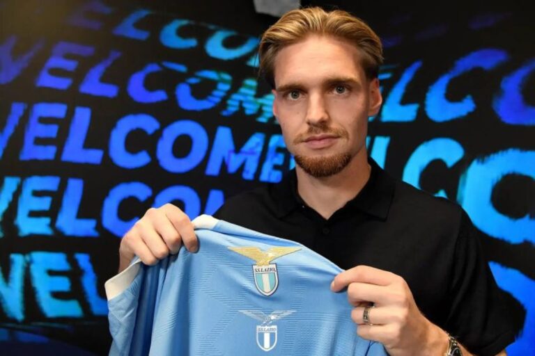 Lazio Rekrut Kenneth Taylor