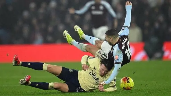 Everton Taklukkan Aston Villa 1-0 di Villa Park