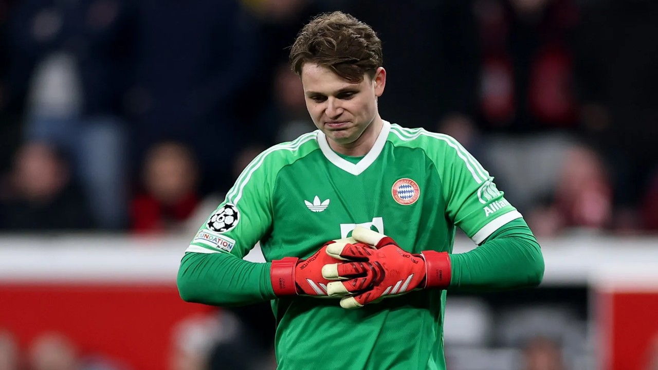 Bayern Dituduh Menipu Jonas Urbig, Max Eberl Angkat Suara