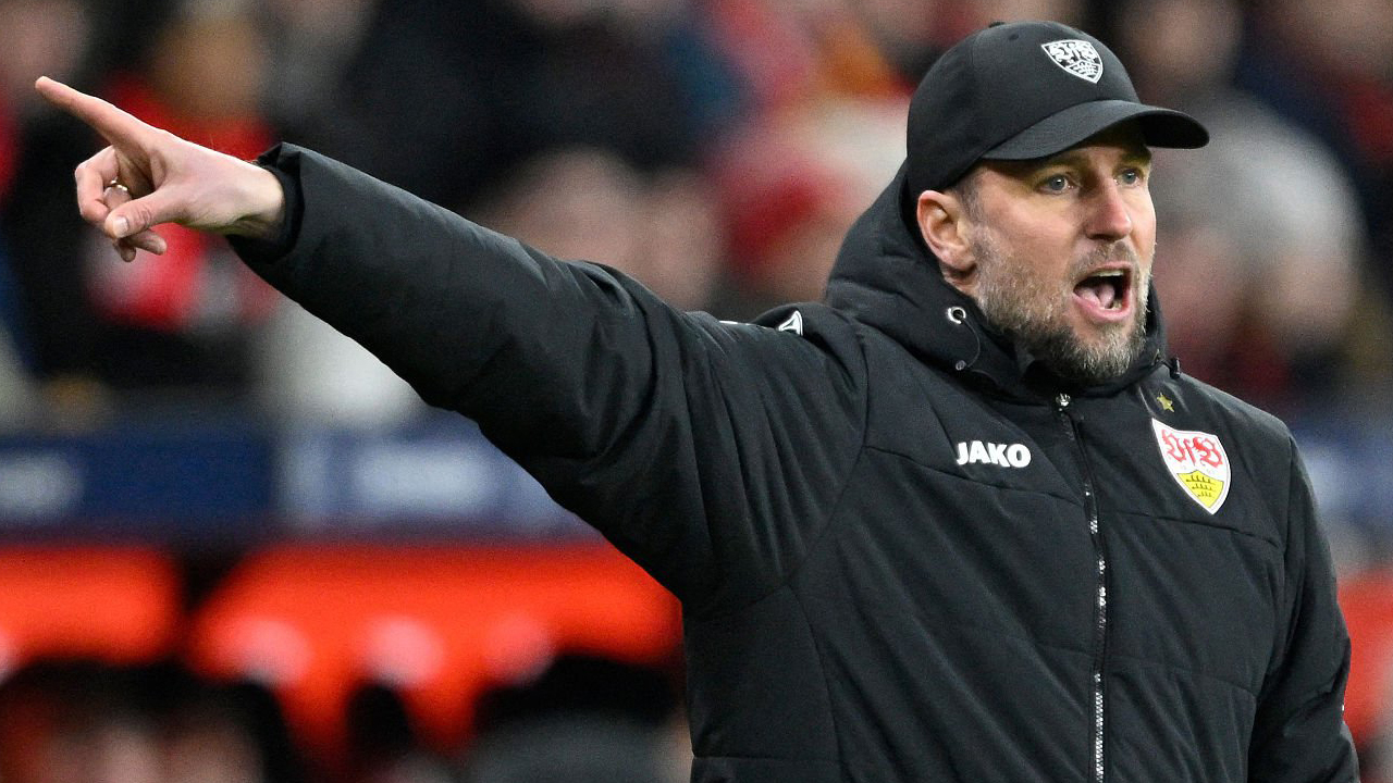 Menang Telak Atas Leverkusen, Sebastian Hoeness Puji Performa Stuttgart