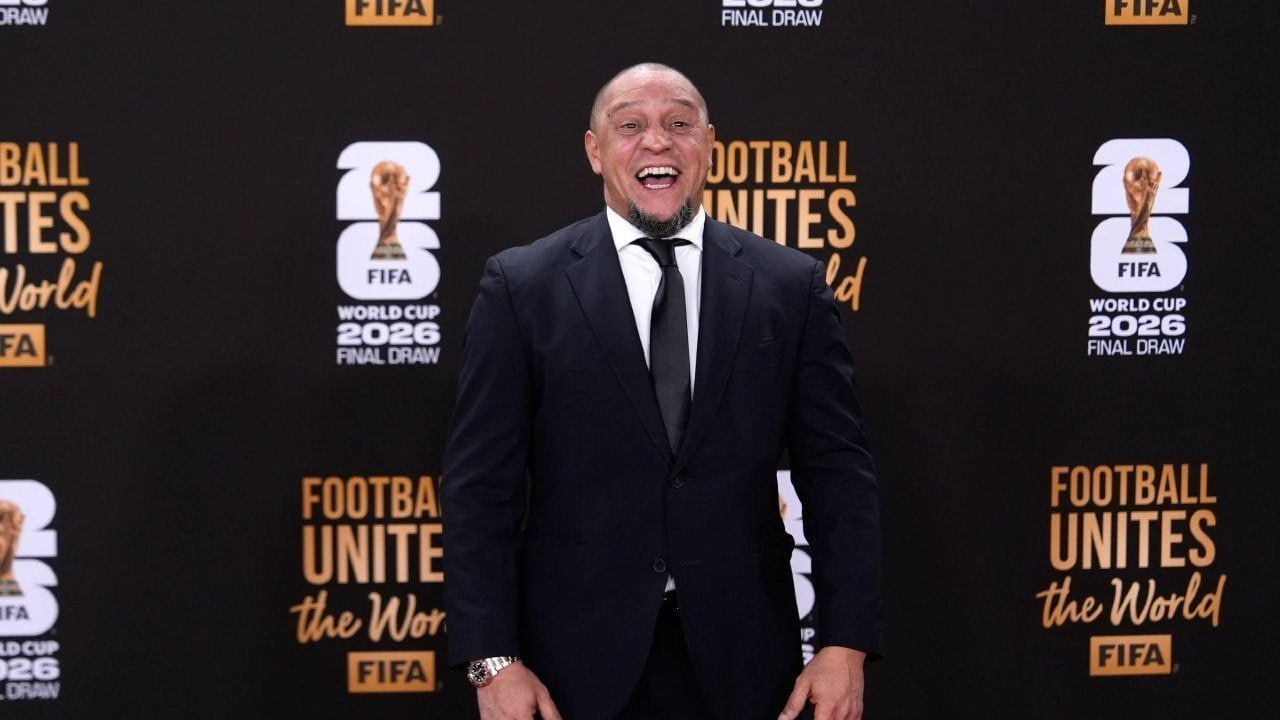 Roberto Carlos Pastikan