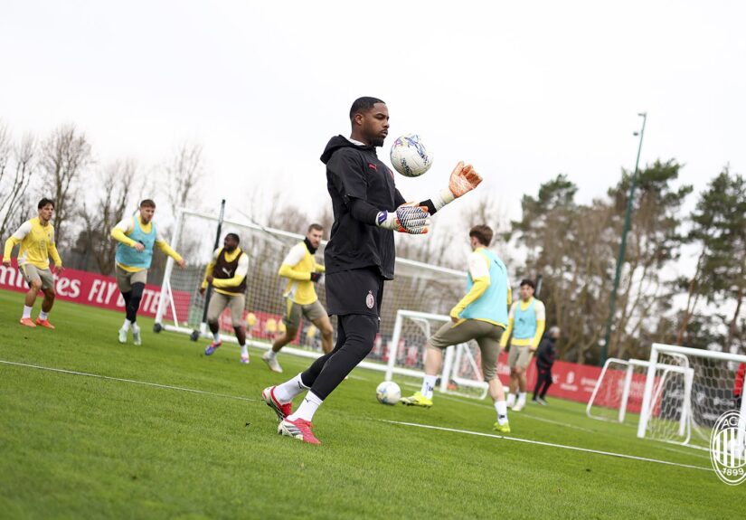 Milan Dituntut Memusatkan Perhatian Penuh pada Parma