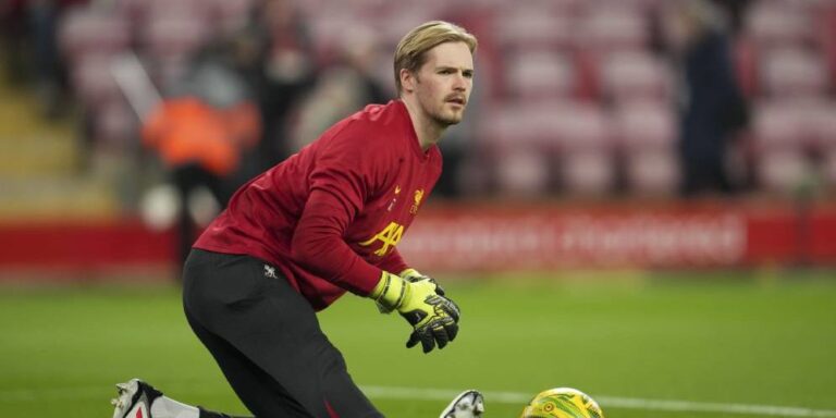 Caoimhin Kelleher Bersinar di Brentford, Kiper Terbaik EPL