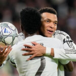 5 Superstar Tak Tersentuh