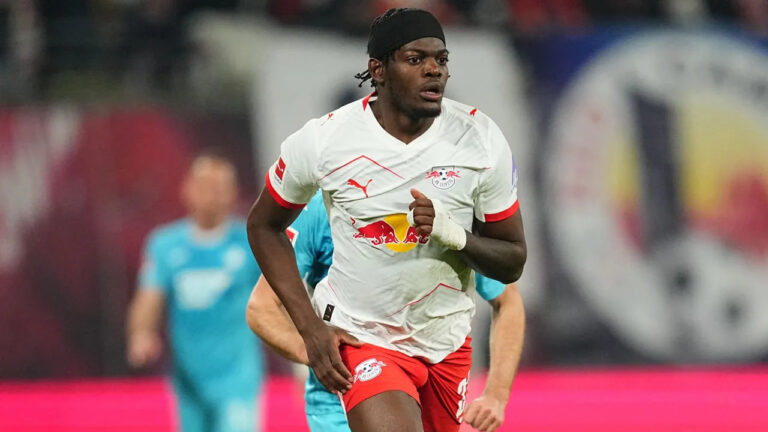 Leipzig Siap Lepas Castello Lukeba, Klub Premier League Siaga Satu